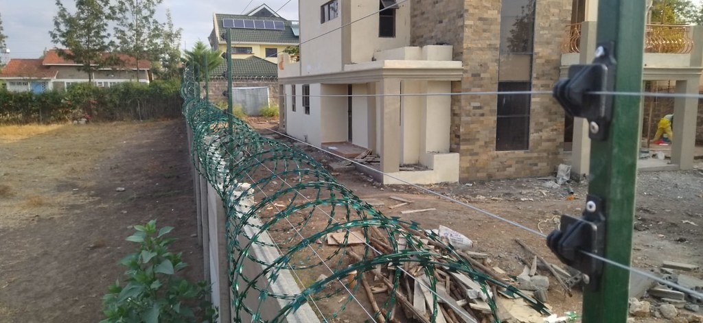 electric fences kenya